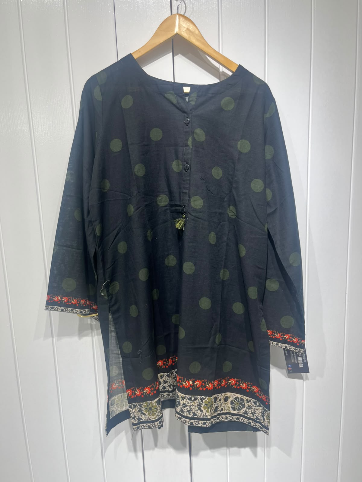 Buy Online pakistani designer suits