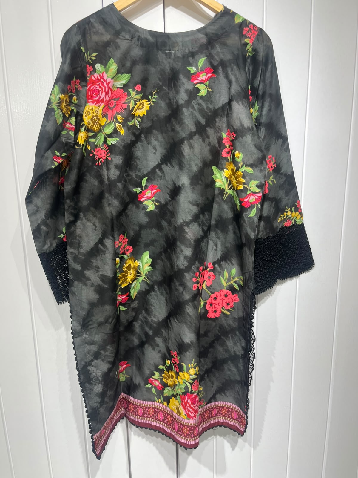 Buy Online pakistani designer suits