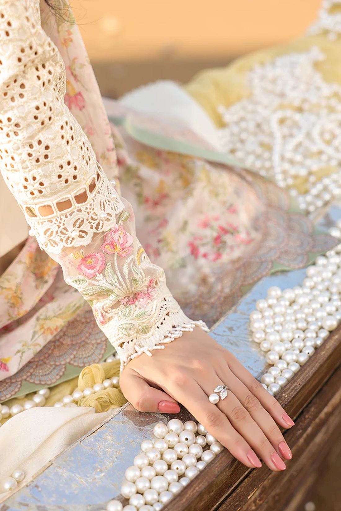 IMROZIA PREMIUM COLLECTION