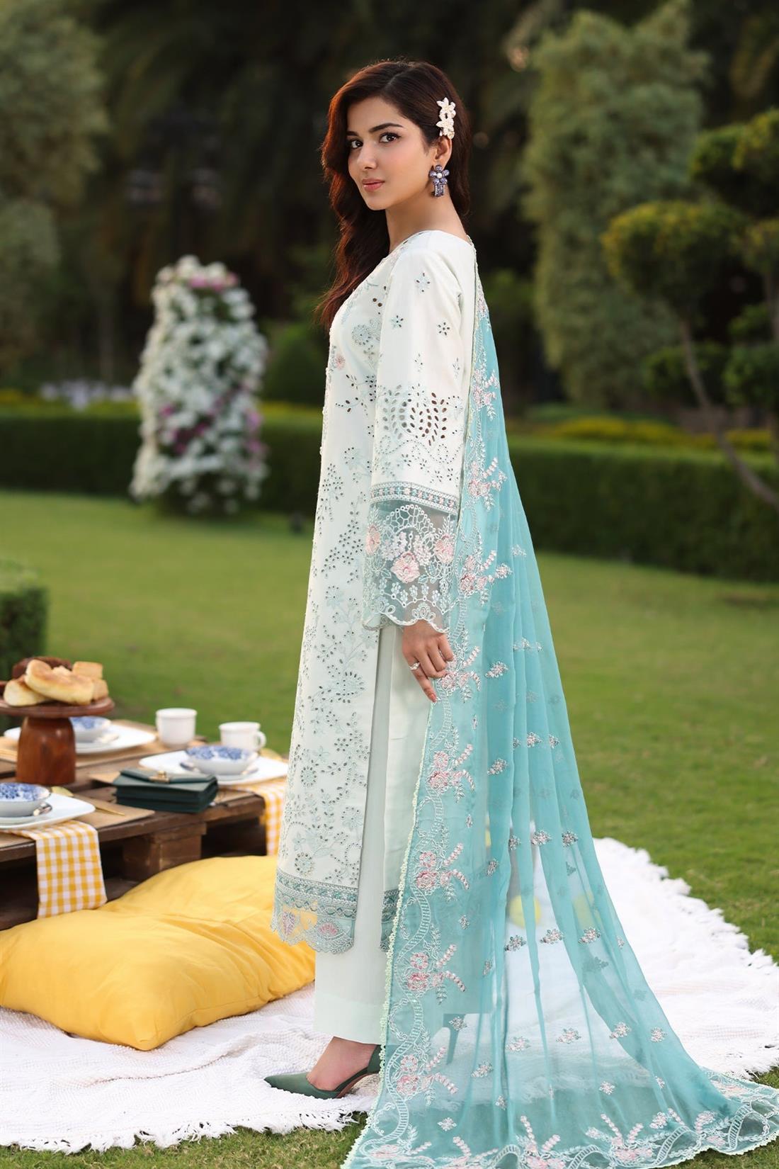 Women's Designer Collection SERENE LAWN PREMIUM COLLECTION