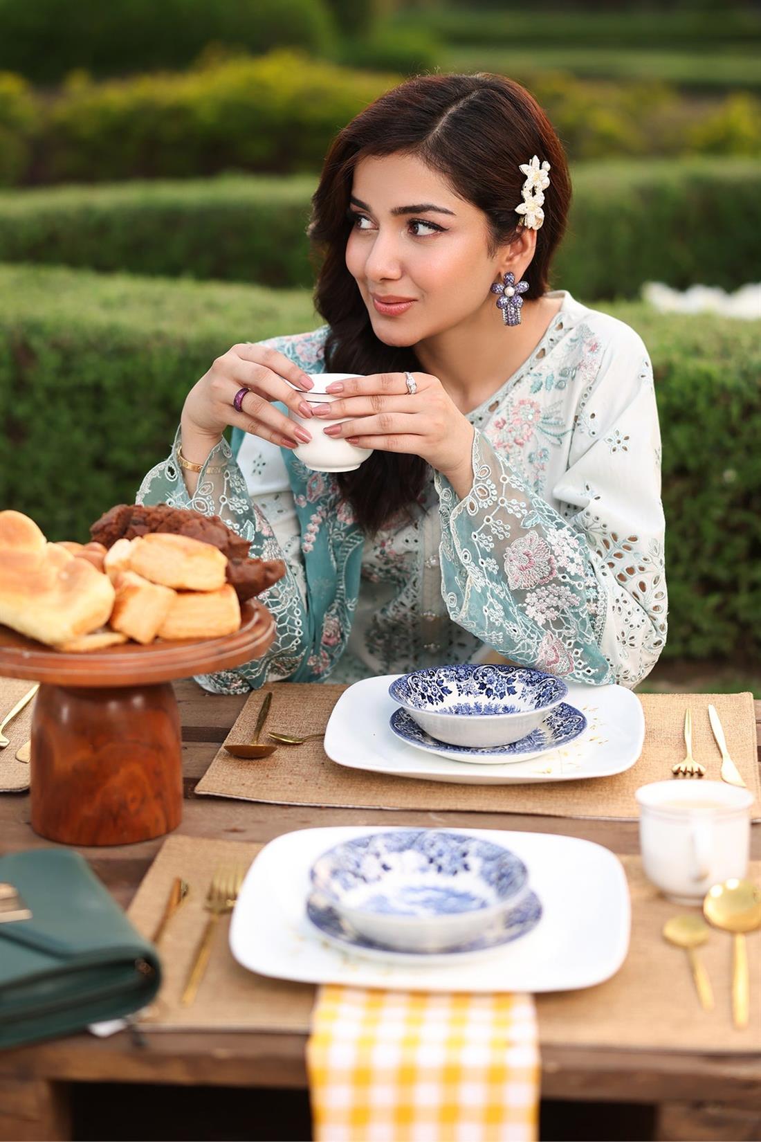 Women's Designer Collection SERENE LAWN PREMIUM COLLECTION