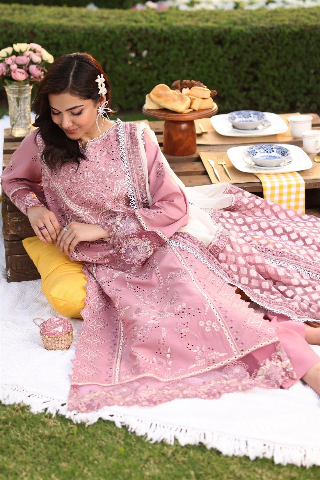 Women's Designer Collection SERENE LAWN PREMIUM COLLECTION