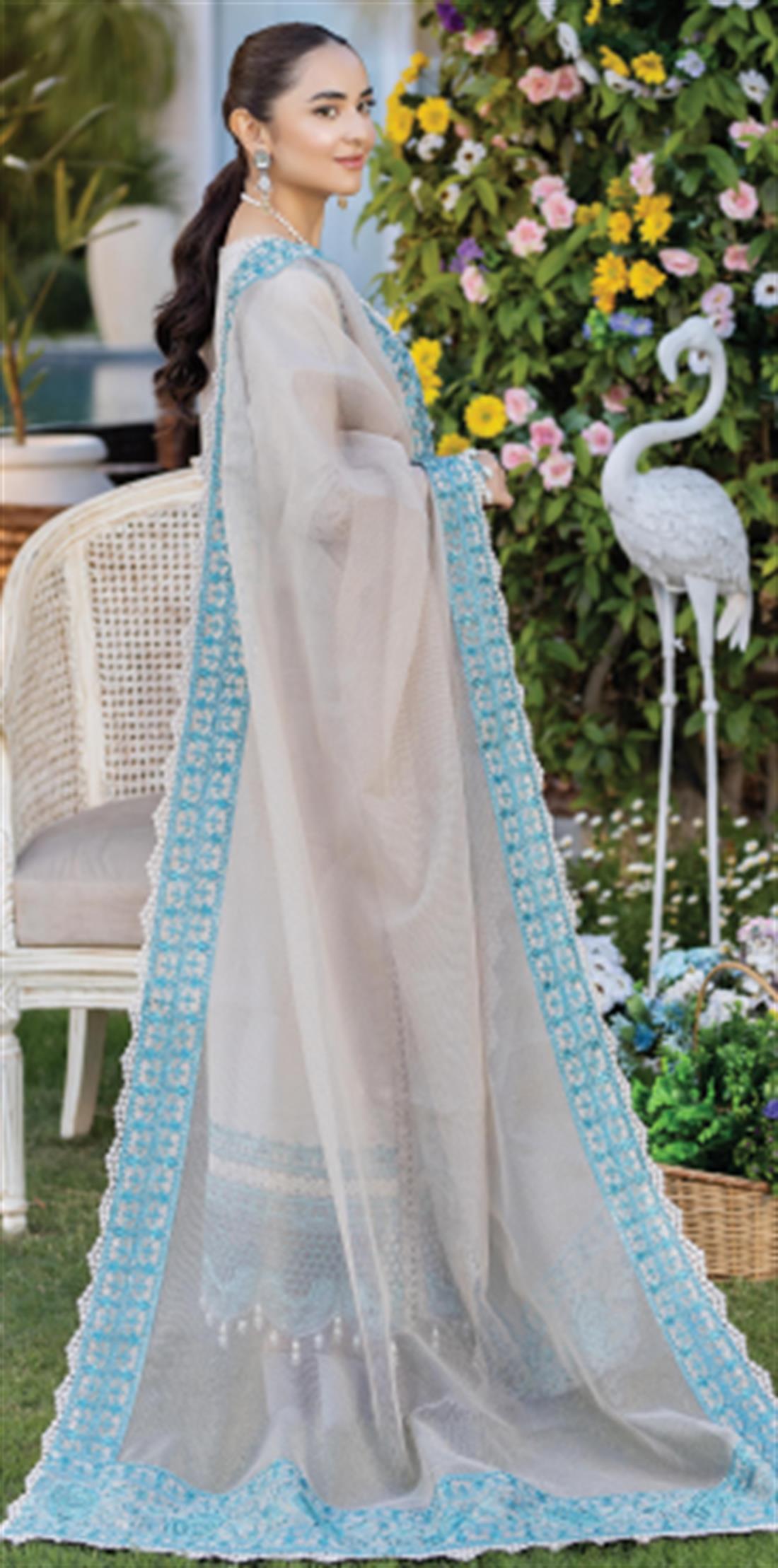 Pakistani Designer 3 piece stitched women suit